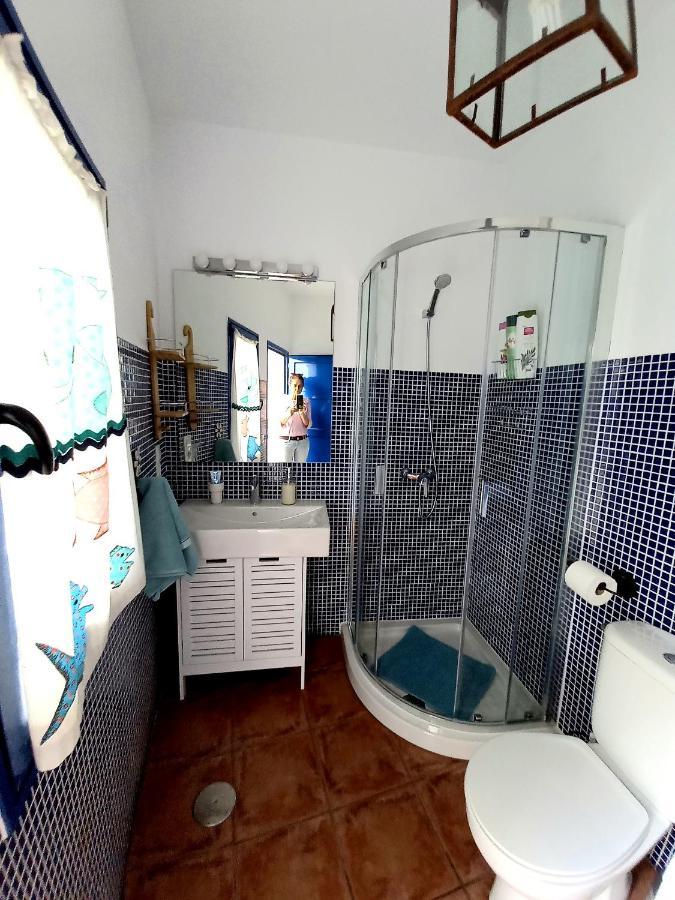 Casa Pescado A La Sombra De Un Drago